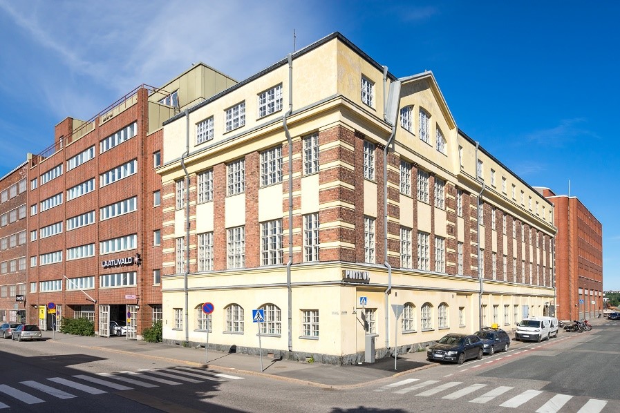 CapMan Real Estate hankkii neljän toimistokohteen salkun Helsingistä